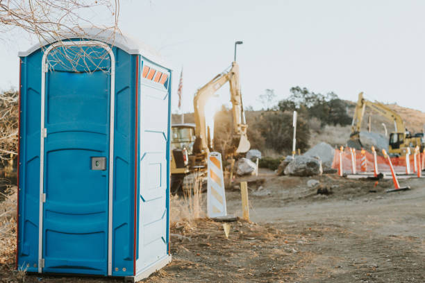 Porta potty delivery and setup in Toftrees, PA